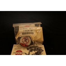 1350A730 MITSUBISHI Крышка, радиатор