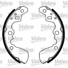 562735 VALEO Комплект тормозных колодок