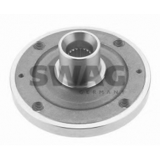 62 91 8285 SWAG Ступица колеса