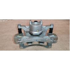 4605A201 MITSUBISHI Суппорт тормозной передний левый