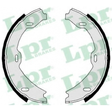 08879 LPR Комплект тормозных колодок, стояночная тормозная с
