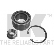 754001 NK Комплект подшипника ступицы колеса